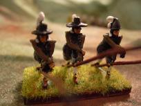 Pikemen, front view. The pikes are underlength, but they usually are. Full length pikes are unwieldy on the table anyway.