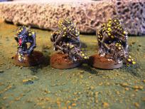 I like this result better than the last one, I think I'll paint a full brood in this color scheme.