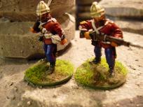 I based them with sand and static grass this time. I guess it looks a bit better than static grass alone.